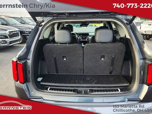 Used 2023 Kia Sorento SX AWD/4WD image 27