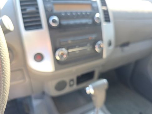 Used 2016 Nissan Frontier S image 7