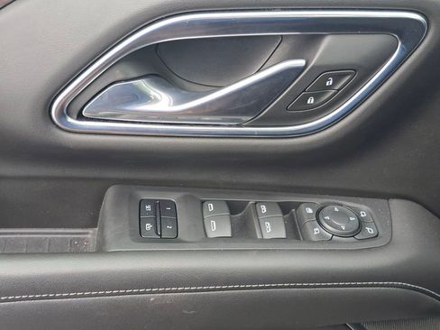 Used 2021 Chevrolet Tahoe Z71 w/ Luxury Package image 26