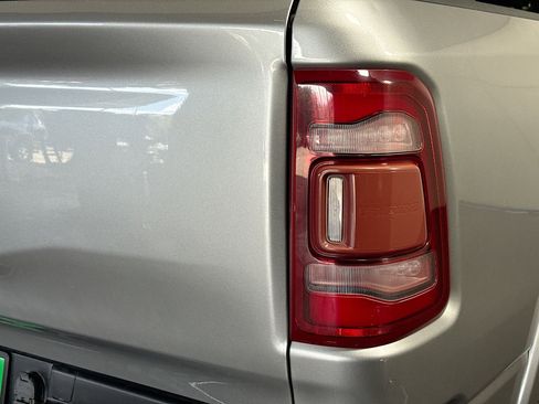 Used 2019 RAM 1500 Laramie image 34