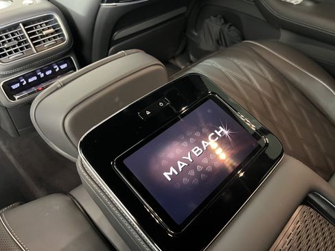 Certified 2026 Mercedes-Benz Maybach GLS 600 4MATIC image 22