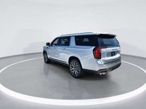 New 2026 GMC Yukon XL Denali Ultimate image 6