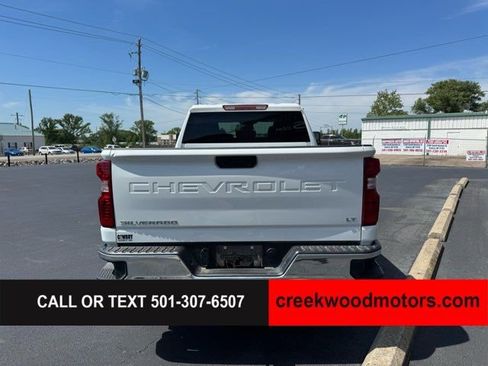 Used 2025 Chevrolet Silverado 2500 LT w/ Convenience Package AWD/4WD image 16