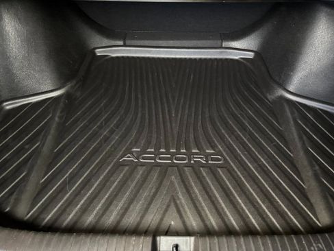 Used 2023 Honda Accord LX image 21