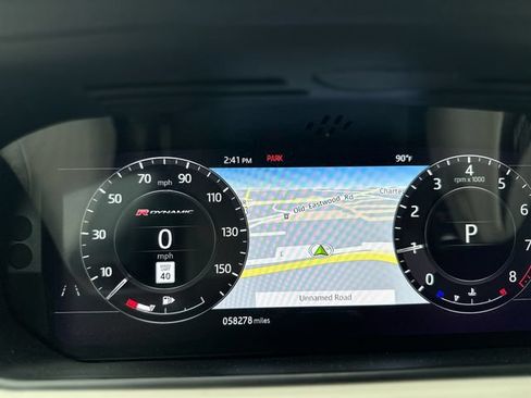 Used 2020 Land Rover Range Rover Velar R-Dynamic S AWD/4WD image 19