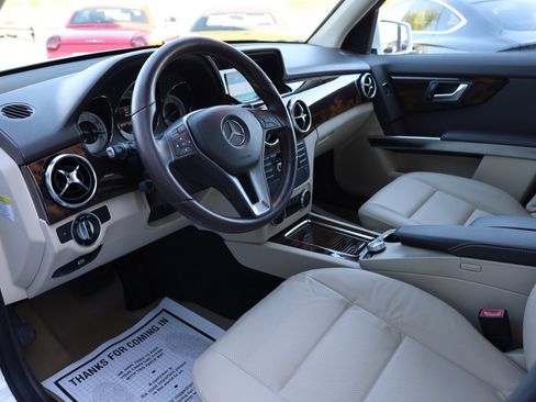 Used 2013 Mercedes-Benz GLK 350 RWD 4dr GLK 350 image 8