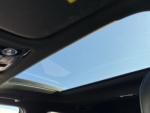 Used 2023 Kia EV6 GT-Line w/ GT-Line Suede Seat Package image 21