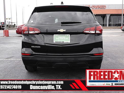 Used 2022 Chevrolet Equinox LS w/ Driver Confidence II Package image 4