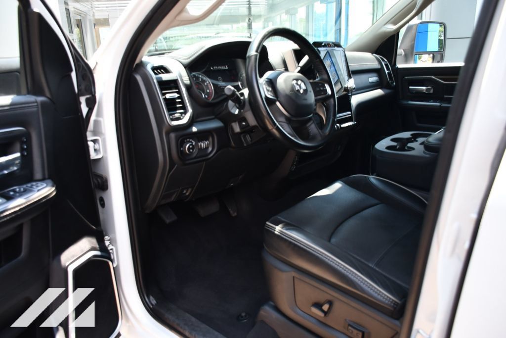 Used 2024 RAM 2500 Laramie AWD/4WD image 24