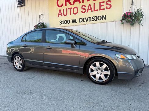 Used 2010 Honda Civic LX image 2