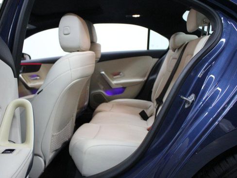 Used 2019 Mercedes-Benz A 220 image 29
