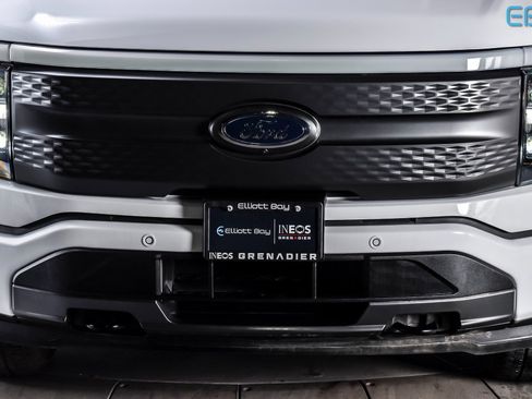 Used 2023 Ford F150 Lightning XLT w/ Max Trailer Tow Package image 7