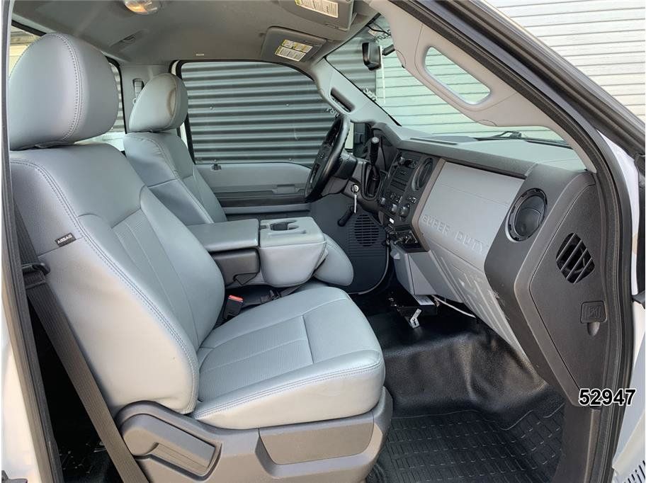 Used 2015 Ford F550 Luxury RWD image 25