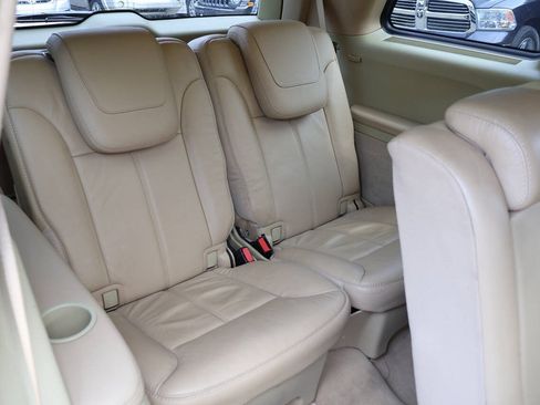 Used 2011 Mercedes-Benz GL 550 4MATIC image 30