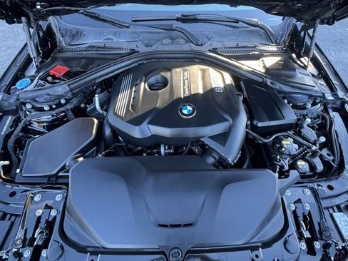 Used 2018 BMW 330i xDrive Sedan image 2