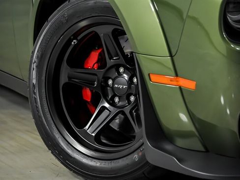 Used 2018 Dodge Challenger SRT Demon RWD image 3
