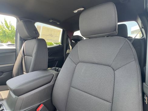 New 2026 GMC Canyon Elevation RWD image 16