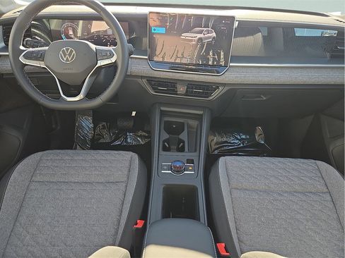 New 2026 Volkswagen Tiguan S image 13