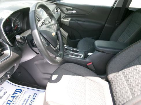 Used 2024 Chevrolet Equinox LT FWD image 13