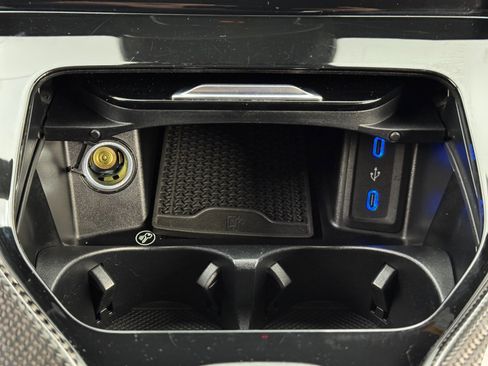 Used 2024 Mercedes-Benz AMG GT 63 image 40