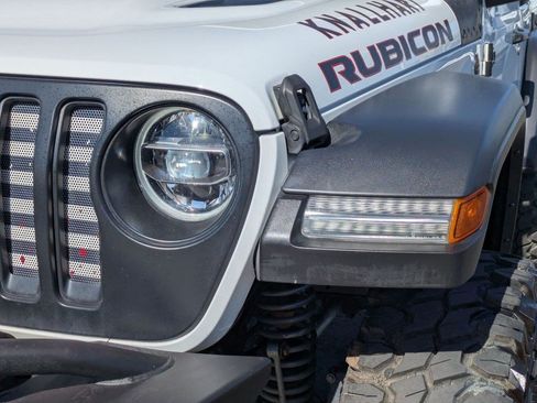 Used 2021 Jeep Wrangler Rubicon AWD/4WD image 10