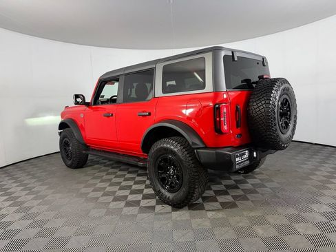 Used 2024 Ford Bronco Wildtrak AWD/4WD image 9