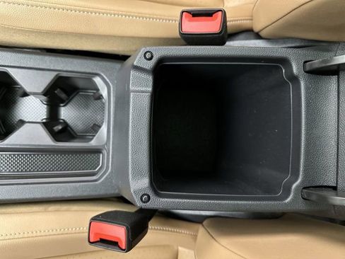 Used 2024 Volkswagen Tiguan SE R-Line image 22