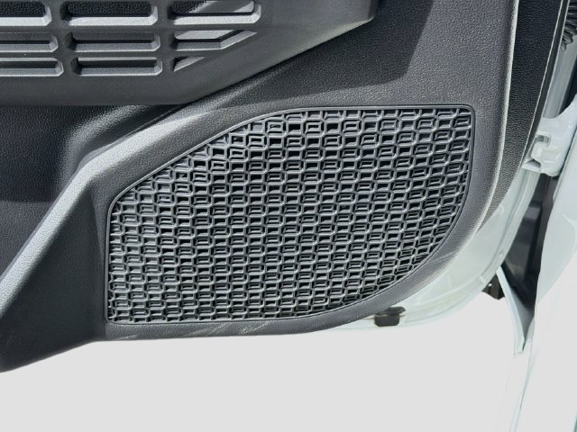Used 2025 Toyota Tacoma TRD Sport AWD/4WD image 19