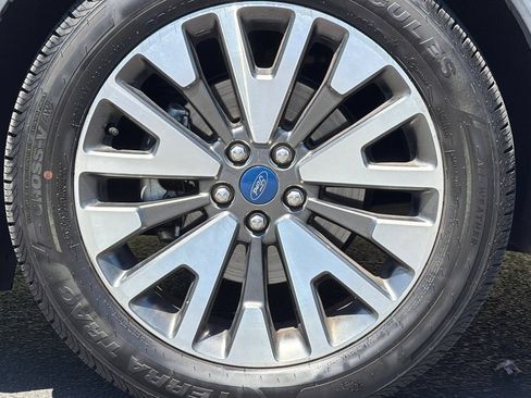 Used 2020 Ford Escape Titanium AWD/4WD image 25