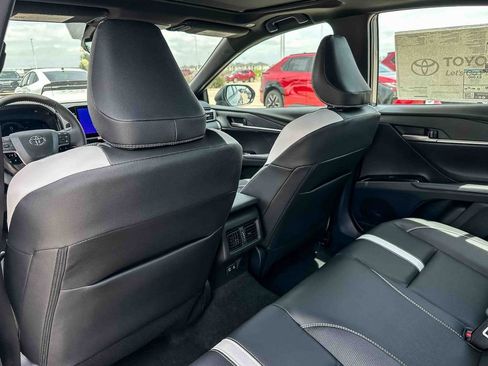 Used 2026 Toyota Camry SE w/ Multimedia Upgrade Package FWD image 14