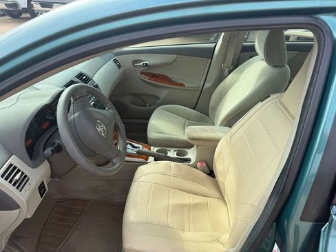 Used 2009 Toyota Corolla XLE image 7