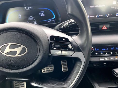 Used 2025 Hyundai Elantra Sport FWD image 25