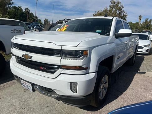 Used 2016 Chevrolet Silverado 1500 LT w/ Texas Edition image 38