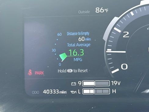 Used 2025 Toyota Sequoia TRD Pro AWD/4WD image 18