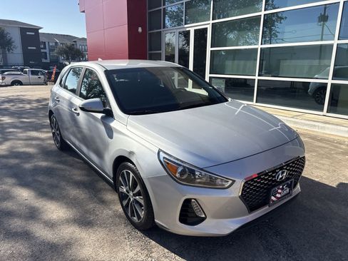 Used 2018 Hyundai Elantra GT w/ Style Package 02 image 23