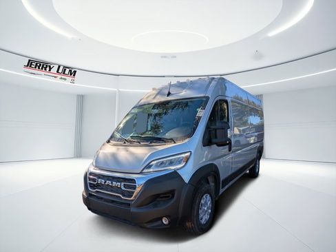 New 2026 RAM ProMaster 2500 w/ Quick Order Package 22G SLT image 6