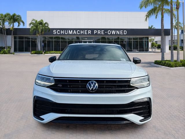 Certified 2023 Volkswagen Tiguan SE R-Line FWD image 2