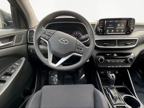 Used 2021 Hyundai Tucson SE image 9