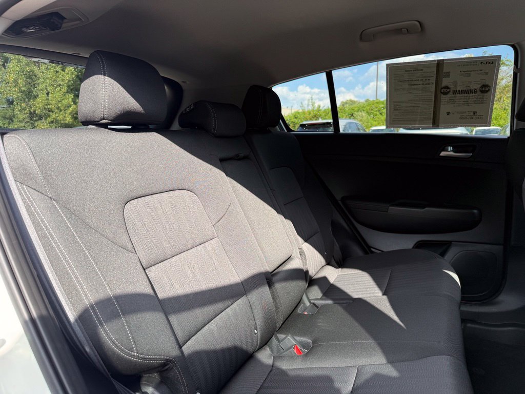 Used 2022 Kia Sportage LX FWD image 20