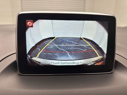 Used 2014 MAZDA MAZDA3 s Grand Touring image 22