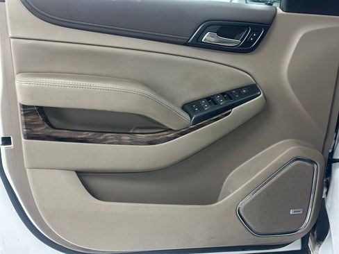 Used 2015 GMC Yukon SLE w/ Convenience Package image 16