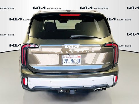 Certified 2024 Kia Telluride SX w/ Towing Package image 7