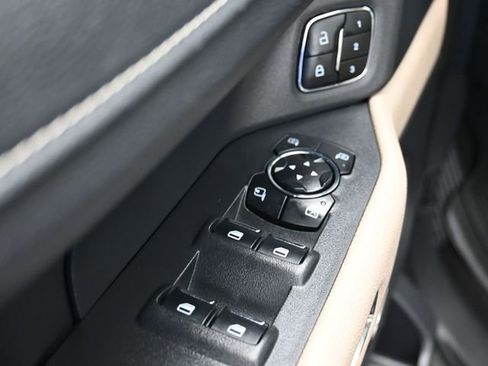 Used 2024 Ford Expedition Max Limited image 13