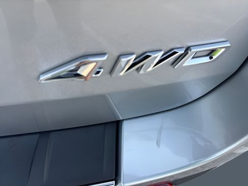 Used 2023 Ford Explorer Platinum w/ Technology Package AWD/4WD image 42