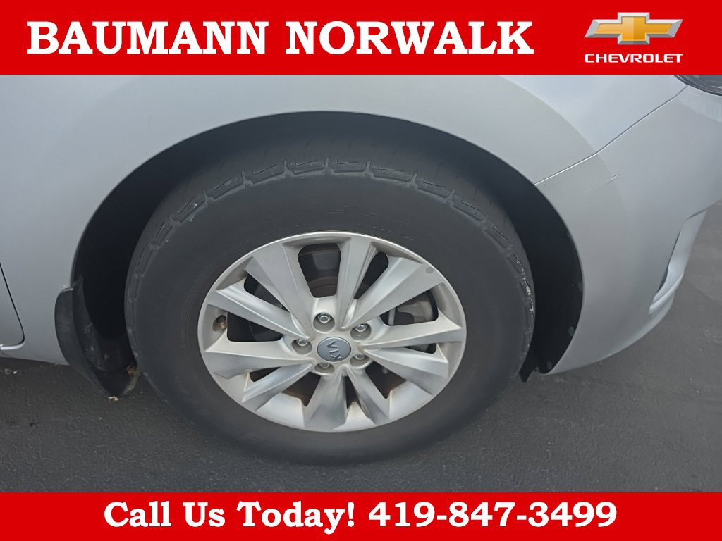 Used 2016 Kia Sedona LX w/ LX Convenience Package FWD image 23