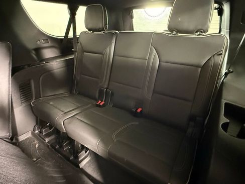 Used 2021 GMC Yukon XL SLT AWD/4WD image 13