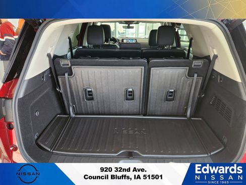 New 2026 Nissan Pathfinder Platinum w/ Cargo Package AWD/4WD image 12