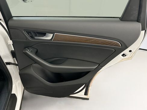 Used 2013 Audi Q5 2.0T Premium w/ Convenience Pkg image 29