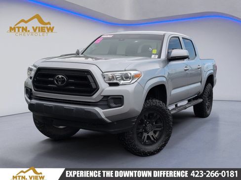 Used 2022 Toyota Tacoma SR AWD/4WD image 1