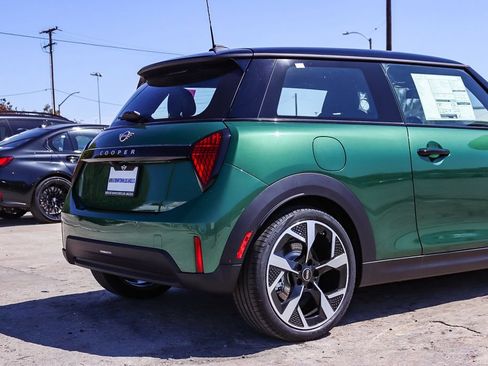 New 2027 MINI Cooper 2-Door Hardtop FWD image 11